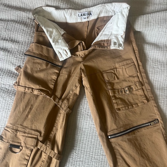 I.AM.GIA Harper Military Cargo High Waisted Tan
Pants Size XS - Picture 8 of 10